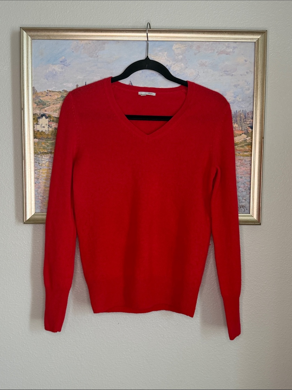 Halogen Red V-Neck Sweater petite small 100% 2 ply cashmere (bin12)